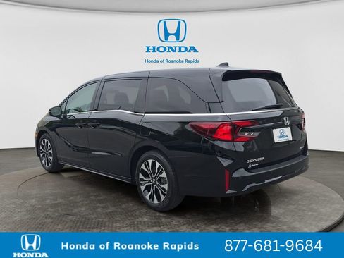 New 2026 Honda Odyssey Elite image 3