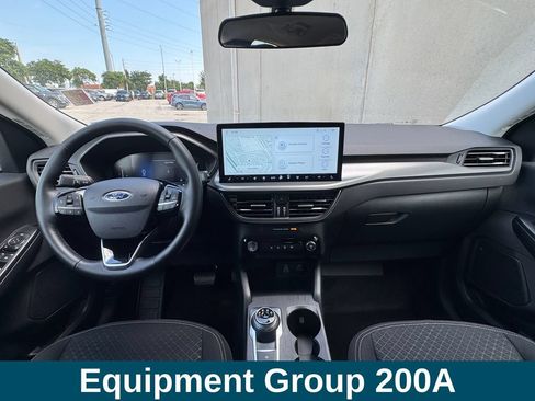 Used 2025 Ford Escape Active w/ Tech Pack #1 AWD/4WD image 8
