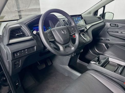 Certified 2023 Honda Odyssey EX-L image 9