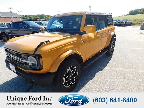 Used 2021 Ford Bronco Outer Banks AWD/4WD image 8