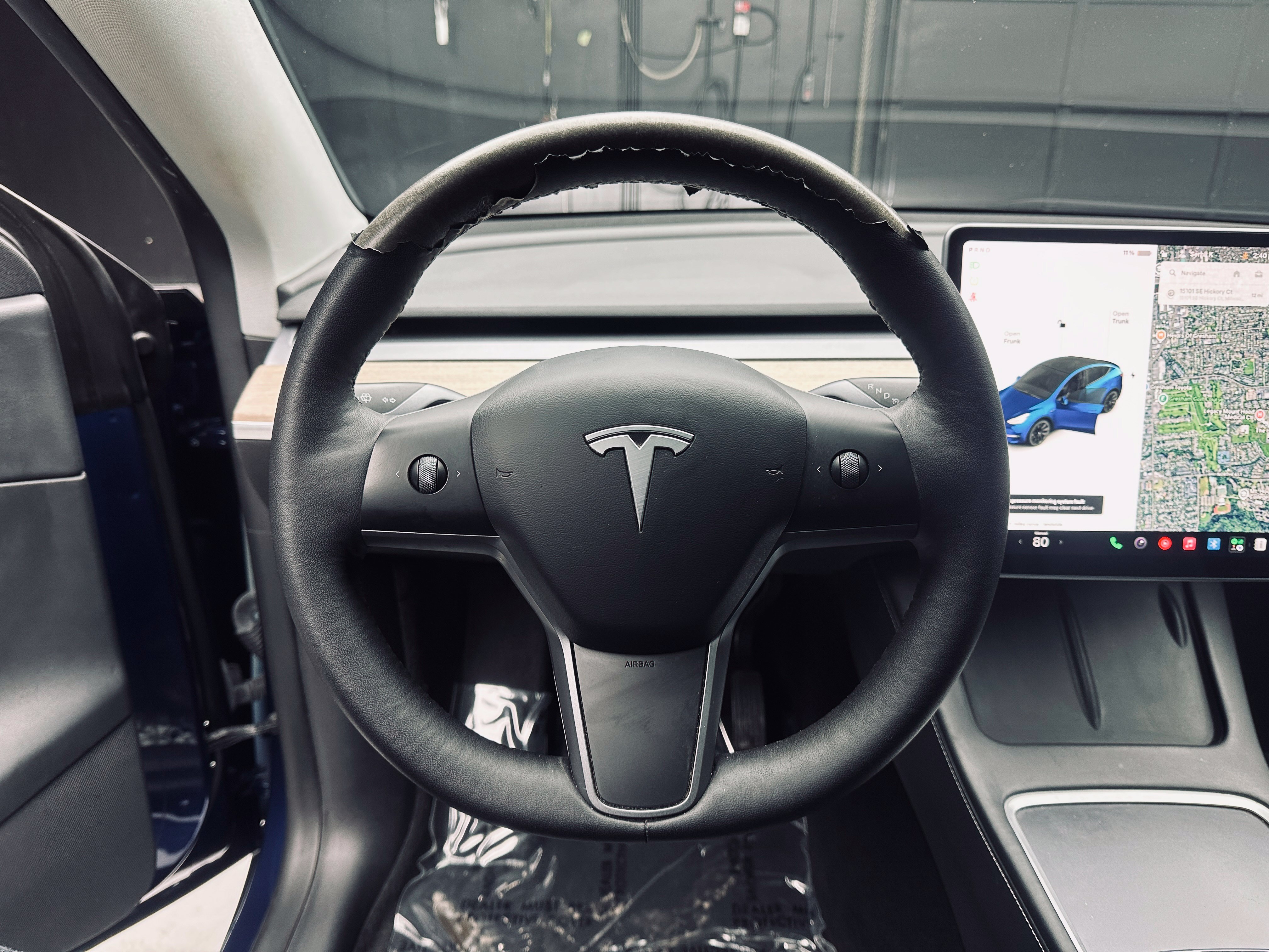 Used 2022 Tesla Model Y Long Range AWD/4WD image 26