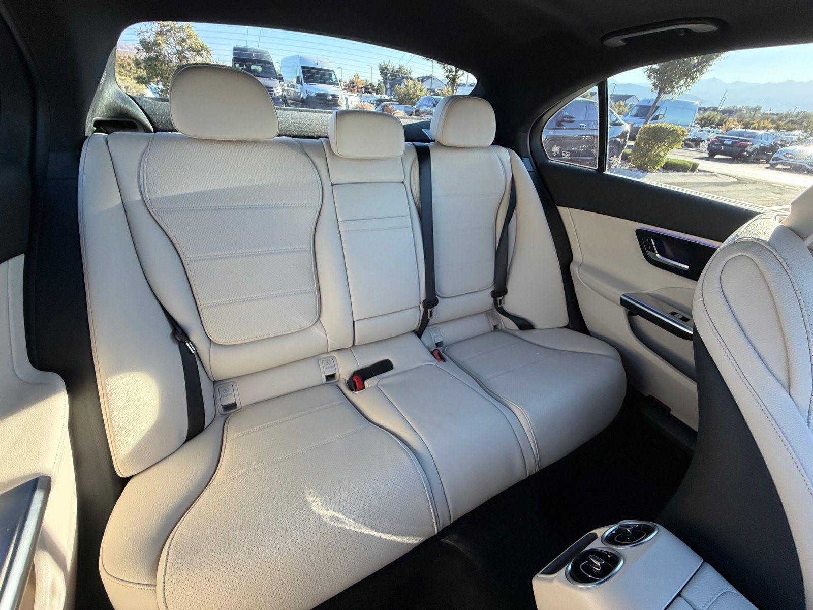 Used 2023 Mercedes-Benz C 300 4MATIC Sedan image 18