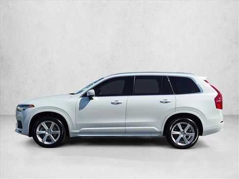 Used 2023 Volvo XC90 B5 Core AWD/4WD image 10