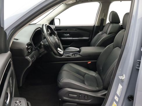 Used 2024 Honda Pilot Touring image 14