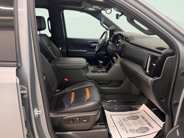 Used 2023 GMC Sierra 1500 AT4 w/ AT4 Premium Package AWD/4WD image 13