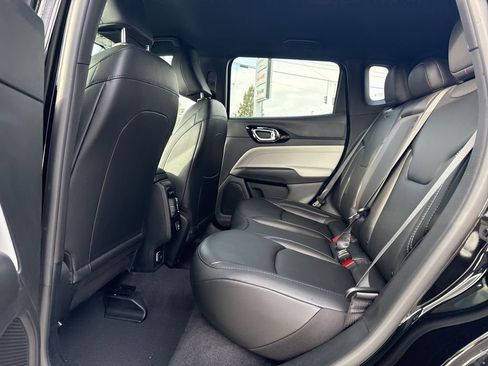 New 2026 Jeep Compass Limited AWD/4WD image 17