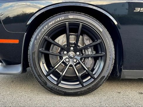 Used 2018 Dodge Challenger T/A image 10