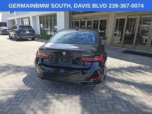 Certified 2024 BMW 330i Sedan w/ Convenience Package RWD image 9