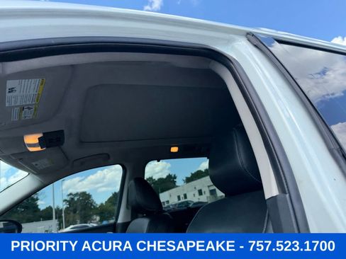 Used 2022 Nissan Pathfinder SL w/ SL Premium Package FWD image 15