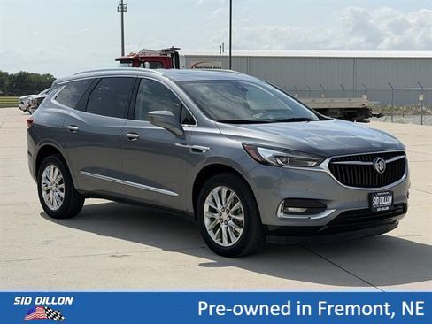 Certified 2021 Buick Enclave Premium w/ Sun and Sites Package AWD/4WD image 2