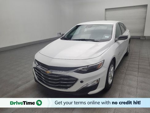 Used 2024 Chevrolet Malibu LS FWD image 1