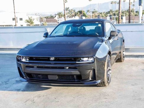 New 2026 Dodge Charger Scat Pack w/ Blacktop Package AWD/4WD image 4