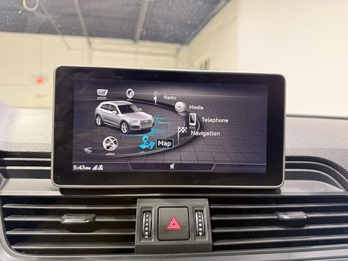 Used 2018 Audi Q5 2.0T Premium Plus w/ Premium Plus Package image 20