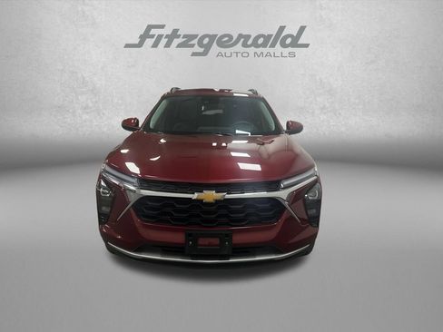 Used 2024 Chevrolet Trax LT FWD image 10