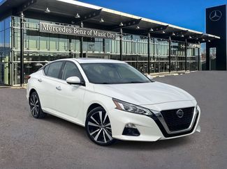 Used 2021 Nissan Altima 2.5 Platinum AWD/4WD video 1