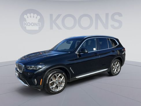 Used 2022 BMW X3 xDrive30i w/ Premium Package 2 image 1