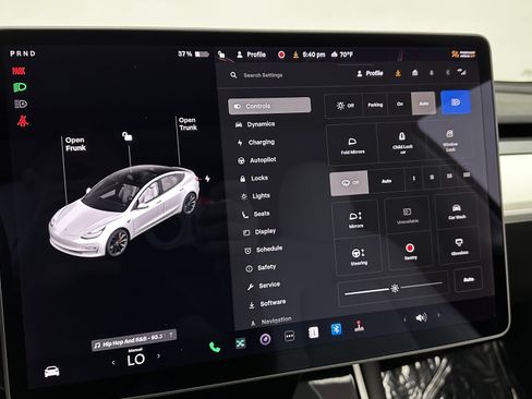 Used 2020 Tesla Model 3 Performance image 15
