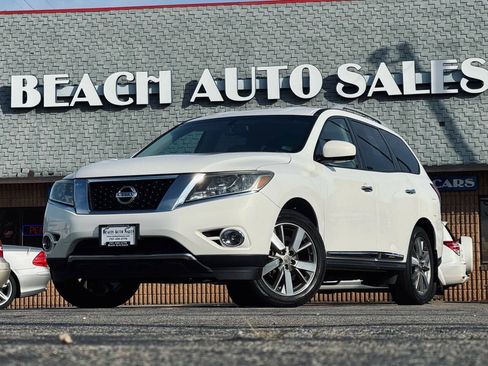 Used 2014 Nissan Pathfinder Platinum AWD/4WD image 1