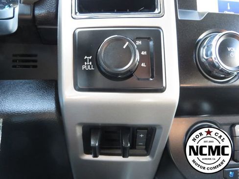 Used 2021 Ford F350 Lariat w/ Tremor Off-Road Package AWD/4WD image 37