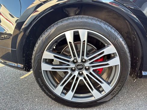 Used 2020 Audi SQ5 Premium Plus w/ Premium Plus Package image 23