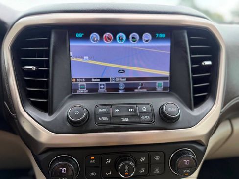 Used 2018 GMC Acadia Denali FWD image 19