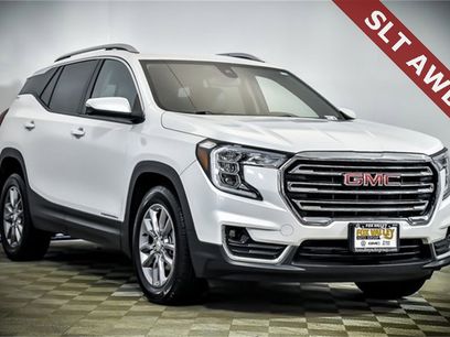 Used 2022 GMC Terrain SLT
