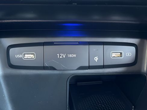 Used 2022 Hyundai Tucson SEL w/ Convenience Package AWD/4WD image 16