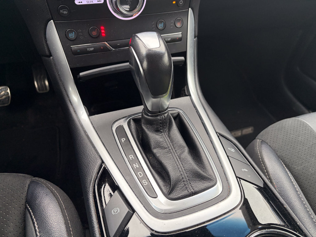 Used 2018 Ford Edge Sport w/ Equipment Group 401A AWD/4WD image 21