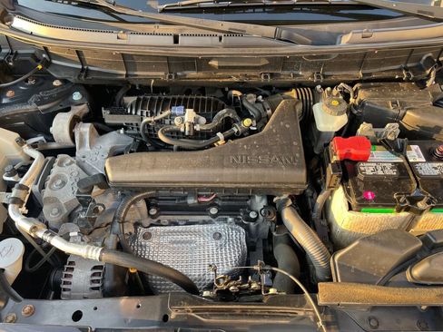 Used 2016 Nissan Rogue S FWD image 30