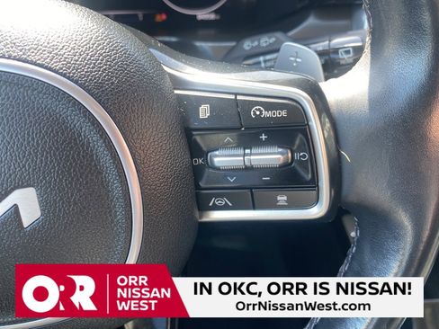 Used 2022 Kia Sorento SX image 24