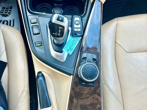 Used 2017 BMW 320i xDrive Sedan AWD/4WD image 22