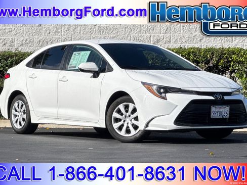 Used 2024 Toyota Corolla LE image 1