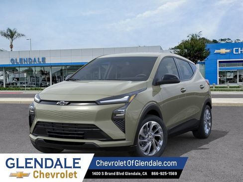 New 2027 Chevrolet Bolt LT w/ Comfort Package FWD image 6