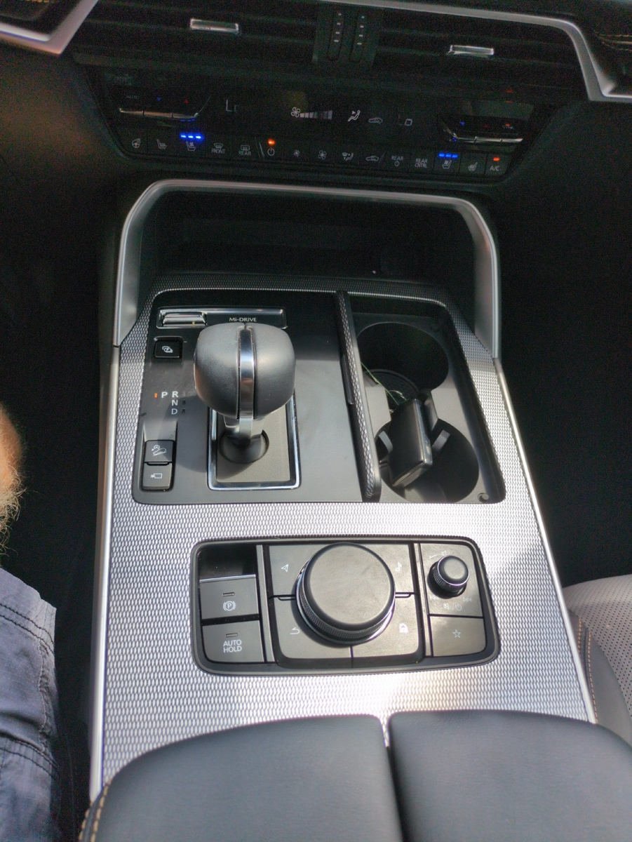 Used 2024 MAZDA CX-90 Plug-In Hybrid w/ Premium Plus AWD/4WD image 22