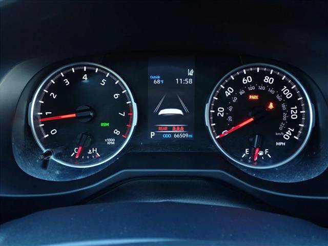 Used 2022 Toyota RAV4 XLE AWD/4WD image 23