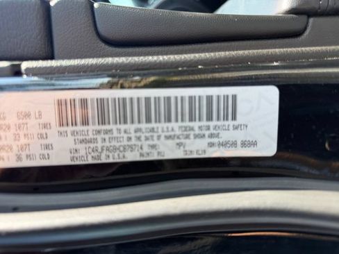 Used 2017 Jeep Grand Cherokee Altitude AWD/4WD image 24