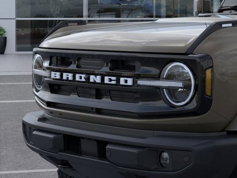 New 2025 Ford Bronco Outer Banks image 19