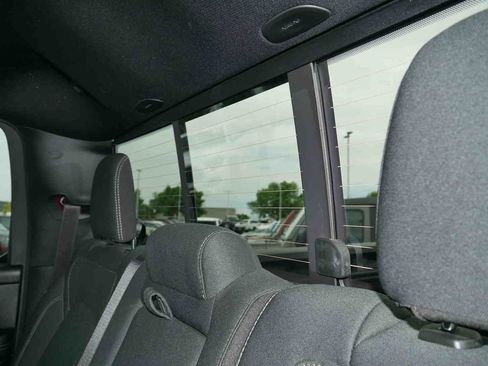 Used 2025 RAM 1500 Big Horn AWD/4WD image 18