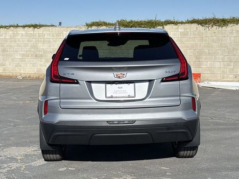 Certified 2024 Cadillac XT4 Luxury FWD image 36