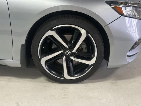 Used 2019 Honda Accord Sport image 31