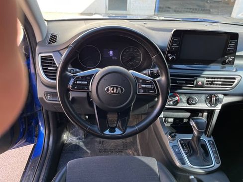 Used 2021 Kia Seltos S AWD/4WD image 12