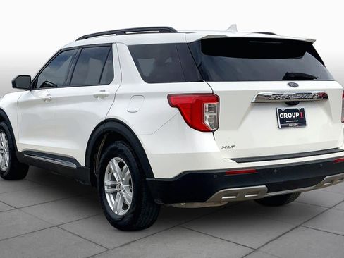 Used 2022 Ford Explorer XLT w/ Equipment Group 202A RWD image 10