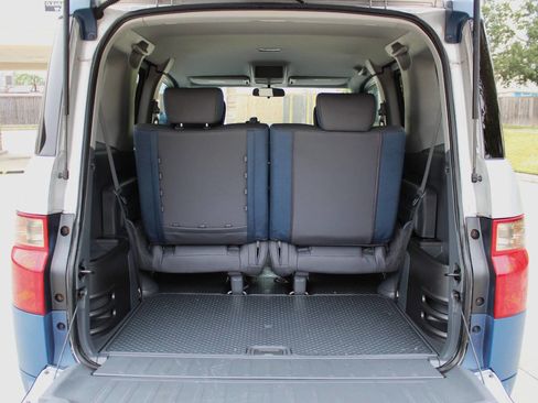 Used 2005 Honda Element EX image 7