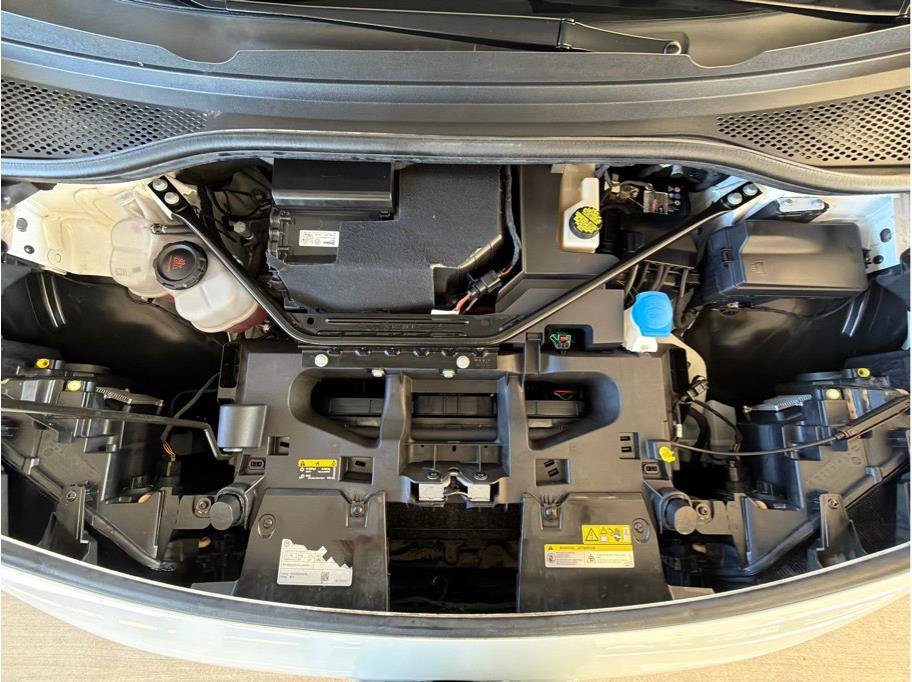 Used 2022 Volkswagen ID.4 Pro AWD/4WD image 31