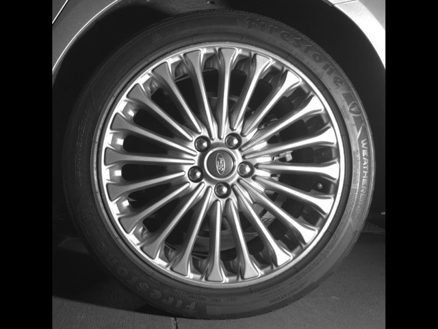 Used 2015 Ford Fusion Titanium FWD image 26