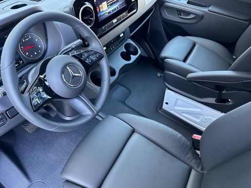 New 2026 Mercedes-Benz Sprinter 3500 image 4