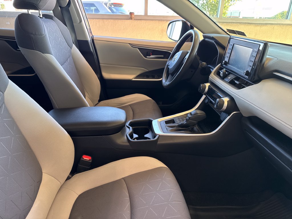 Used 2019 Toyota RAV4 XLE w/ All Weather Liner Package AWD/4WD image 23