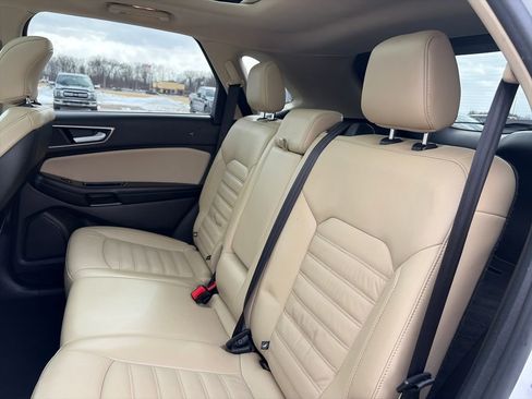 Used 2016 Ford Edge SEL w/ Equipment Group 201A image 30
