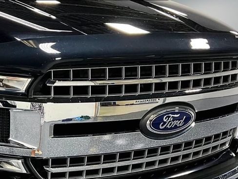 Used 2020 Ford F150 XLT w/ Equipment Group 302A Luxury AWD/4WD image 29