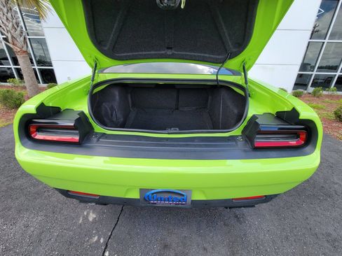Used 2019 Dodge Challenger R/T Scat Pack RWD image 18